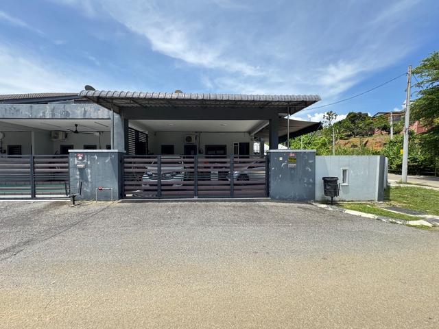 Freehold Corner Lot Taman Liman Kuala Kangsar