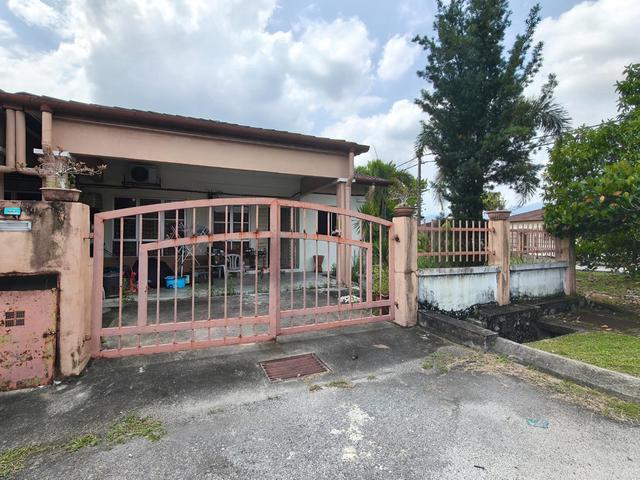 Freehold Corner Lot Taman Pelangi Semenyih