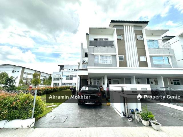 FREEHOLD & CORNER LOT | 1.5 STOREY TOWNHOUSE TAMAN PLATINUM RESIDENCE, DENGKIL, SEPANG
