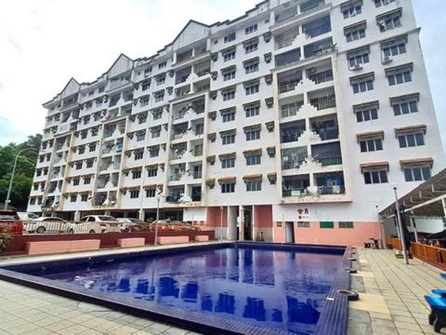 Freehold Corner w balcony Pangsapuri Mutiara Tmn Bukit Mutiara Kajang