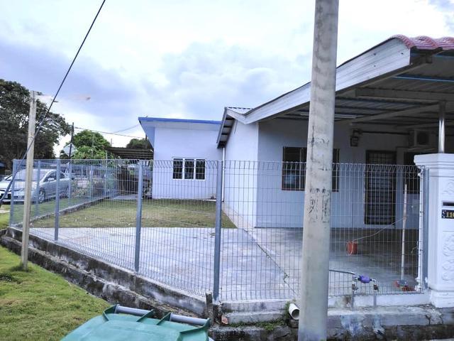 Freehold corner terrace house for sale in taman seri krubong