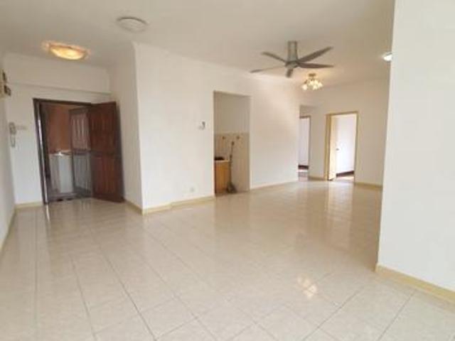 FREEHOLD CORNER UNIT Elaeis 2 Condominium Bukit Jelutong Shah Alam