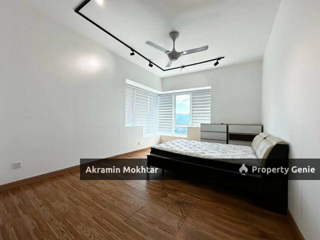 FREEHOLD, CORNER UNIT, PARTIALLY FURNISHED & 2 PARKING | Saville @ Melawati Condominium, Taman Melawati, KL