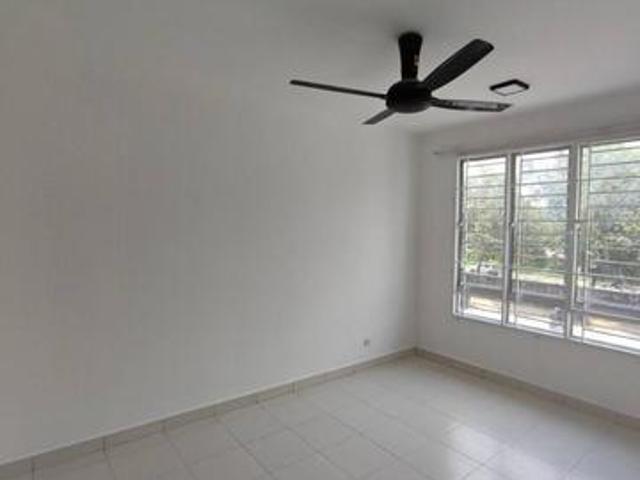 FREEHOLD DCassia Apartment Setia Ecohill Semenyih
