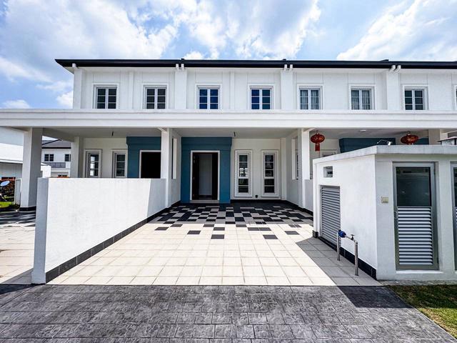 FREEHOLD Double Storey Cheerywood Eco Majestic Semenyih