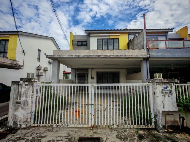FREEHOLD Double Storey End Lot 4R4B Semenyih Parkland