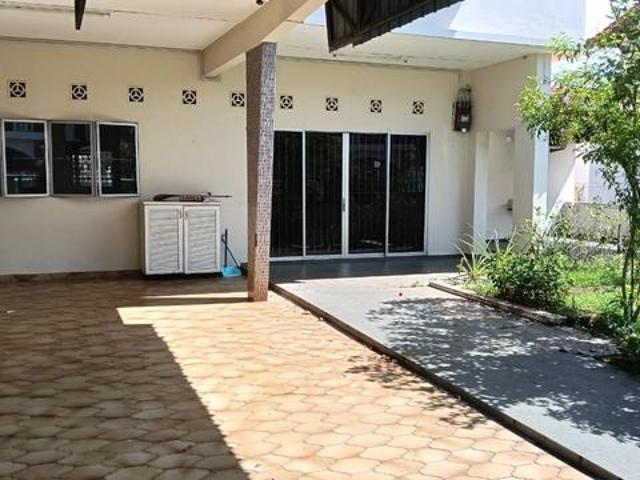 Freehold Double Storey Semi Detach HouseTaman Gembira Klebang Melaka