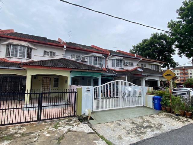 FREEHOLD Double Storey TTDI Jaya Shah Alam