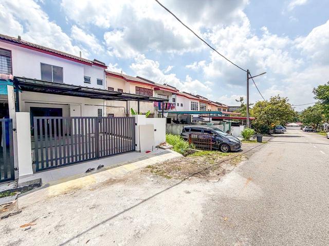 FREEHOLD Double storey taman bakawali bukit sentosa