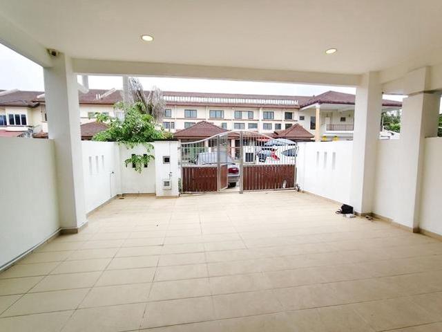 FREEHOLD Double Storey Terrace Bandar Mahkota Cheras 4R3B