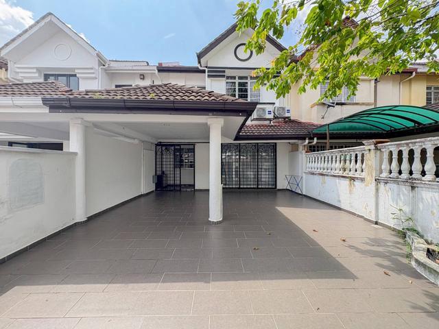 FREEHOLD Double Storey Terrace Bandar Kinrara BK5 Puchong GATED GUARD