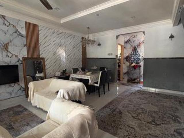 FREEHOLD Double Storey Terrace Bandar Tasik Kesuma Beranang
