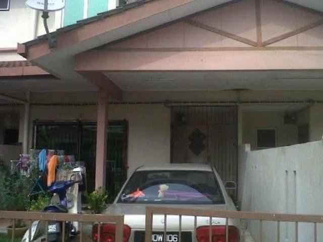 FREEHOLD Double Storey Terrace House 4R3B Taman Suria Pendamar