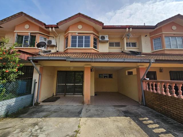 Freehold Double Storey Terrace House Desa Coalfields Sungai Buloh