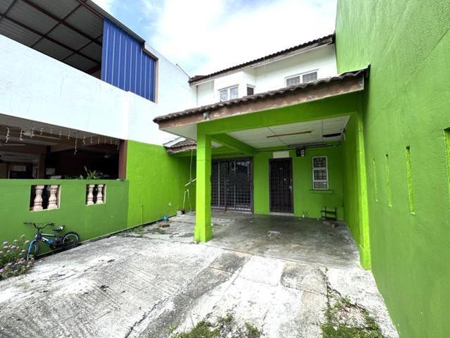 FREEHOLD Double Storey Terrace Sri Andalas Klang House For Sale
