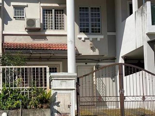 FREEHOLD DOUBLE STOREY TERRACE TAMAN BUKIT EMAS Seri Kembangan