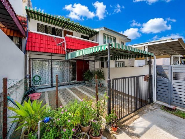 FREEHOLD Double Storey Terrace Taman Sri Gombak