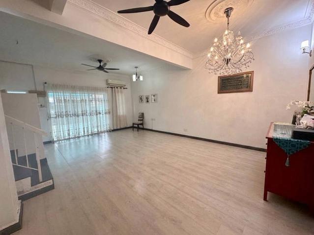 FREEHOLD Double Storey Terrace Taman Prima Saujana Kajang