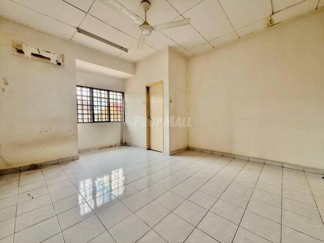 FREEHOLD Double Storey Terrace Taman Ramal Ros Kajang
