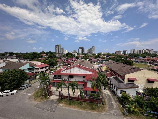 Freehold Duplex Apartment 1366sqft Near Melaka Town