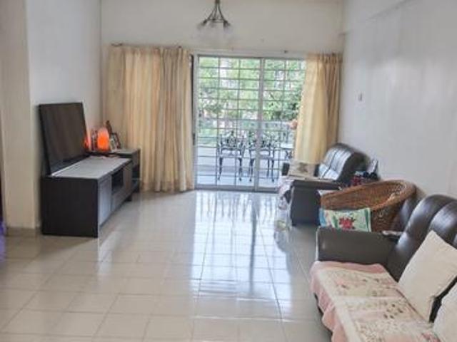 Freehold End Lot Condo Mewah Court Kajang Spacious 1076sf 3 Rooms