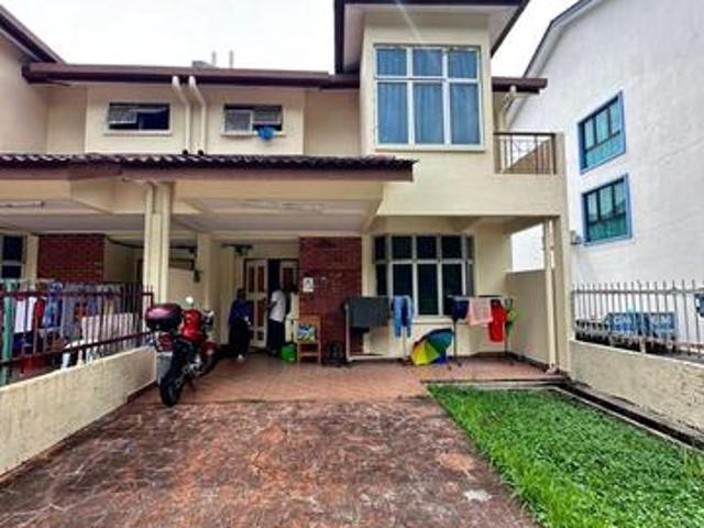 FREEHOLD End Lot Double Storey House Taman Puchong Utama