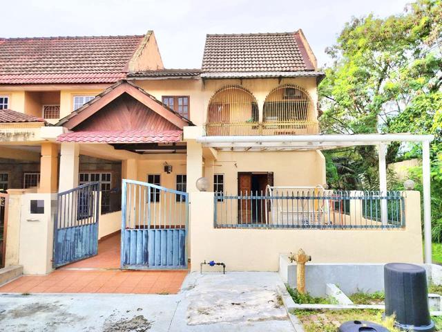 FREEHOLD END LOT Double Storey Taman Desa Minang Gombak Near Greenwood