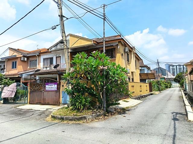 FREEHOLD END LOT Double Storey Terrace Taman Seri Kejora Kajang