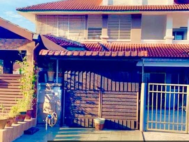 FREEHOLD, END LOT & UPPER UNIT | Townhouse Taman Ikhlas Sungai Long Kajang