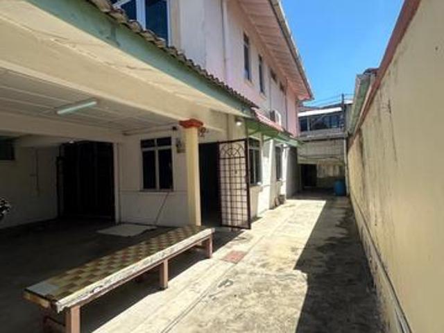 Freehold END Lot v Exra Land DS Taman Cheng PerdanaMelaka