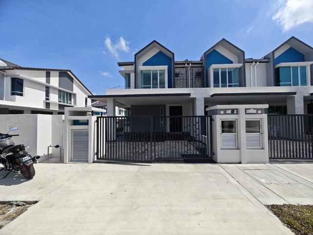 Freehold Endlot Double Storey Ariya Serenia City Kota Warisan Sepang