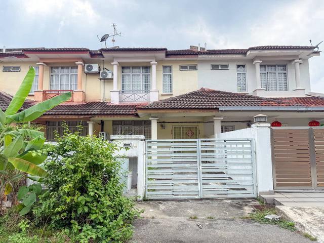 FREEHOLD EXTENDDouble Storey Terrace Seksyen 3Bandar Mahkota Cheras