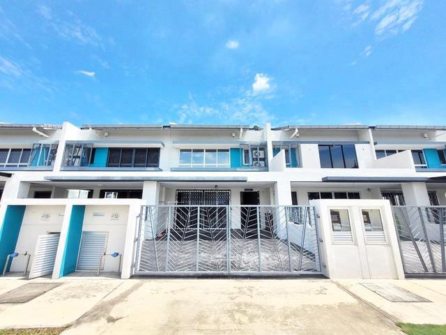 FREEHOLD FACING OPEN 2 Storey Terrace Serenia City Kota Warisan