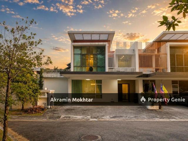 FREEHOLD, FACING OPEN, CORNER LOT & RENOVATED | 2 STOREY SEMI D, CASSIA @ GARDEN RESIDENCE, CYBERJAYA