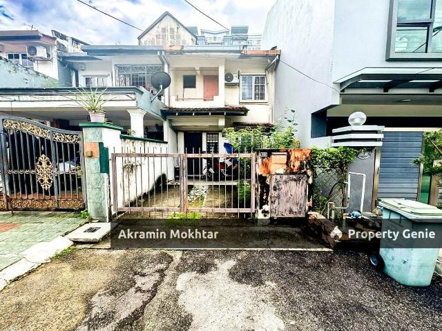 Freehold & Facing Open | Double Storey Terrace Bandar Manjalara, Kepong KL