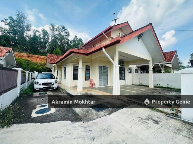 Freehold, Facing Open & Partially Furnished | 1.5 Storey Semi D Taman Desa Utama, Sg Merab, Kajang ✅