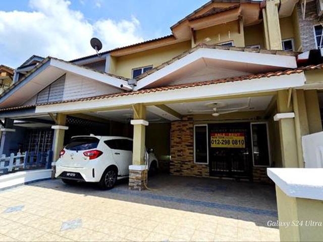 Freehold Facing Open Super Link Double Storey Terrace Bandar Enstek
