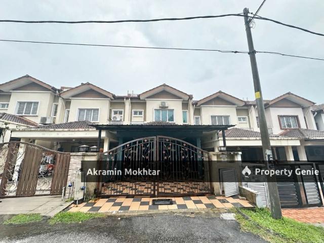 Freehold & Facing Padang | Double Storey Terrace Seksyen 3 Puncak Saujana Kajang
