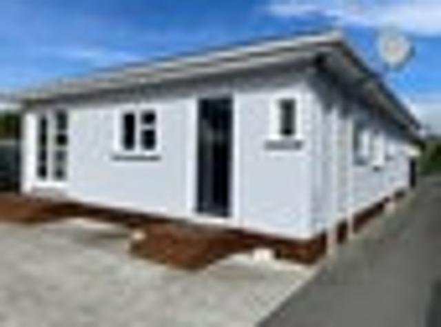 Freehold, First Home or Investment!