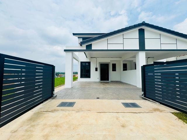 Freehold Full Loan Double Storey 20x65sqft Tanjong Minyak Melaka City