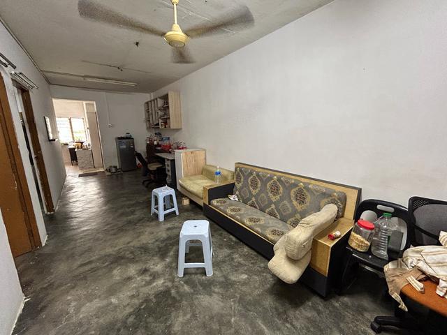 Freehold Full Loan house Serdang Selangor Good Roi