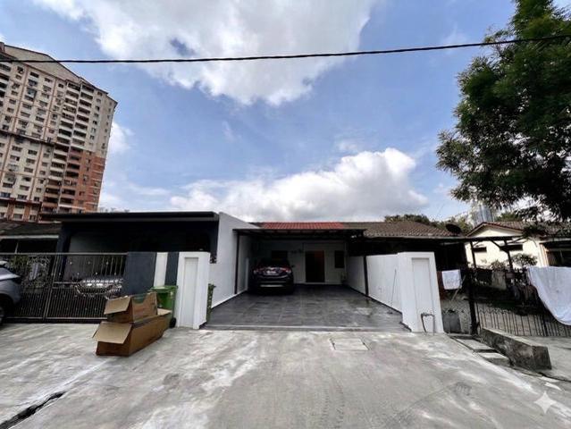 FREEHOLD FULLY REFURBISHED Single Storey Terrace House Taman Setapa