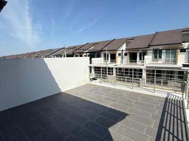 FREEHOLD GATED GUARDED 2 Storey Molek Residence Bukit Katil Melaka