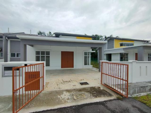 Freehold ! 【Good Investment!】1 Storey House @ GOMBAK