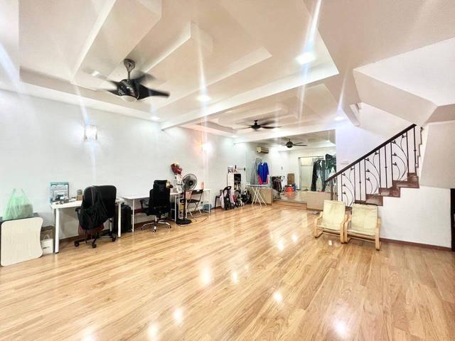 FREEHOLD GOOD LOCATION Taman TTDI Jaya U2 Shah Alam 2 storey sale