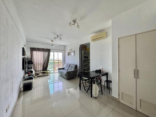 FREEHOLD Hijauan Puteri Condominium Bandar Puteri Puchong