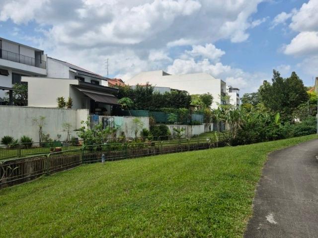 Freehold Inter terrace at Holland Terraced House For Sale, $7,000,000, 5 Bed 5 Bath 3,380 sqft $3,125.00 psf
