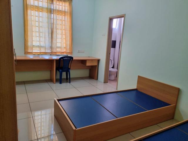 FREEHOLD Ixora Apartment Bukit Beruang Melaka 4bedroom 4bathroom