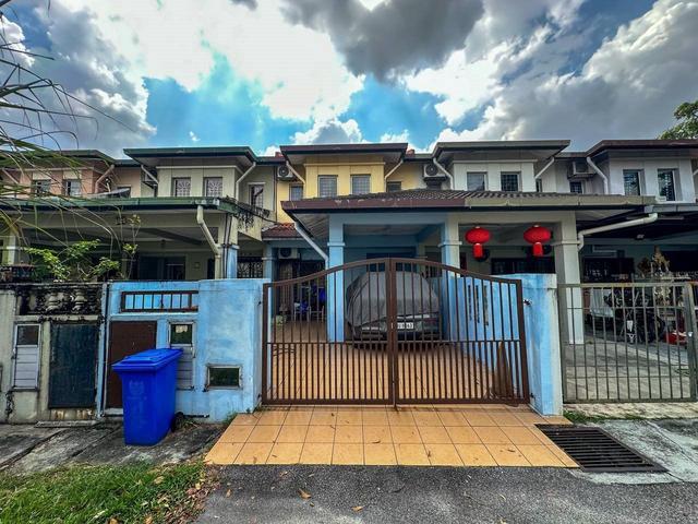 DEKAT SURAU Taman Alam Indah Seksyen 33 Shah Alam Double Storey