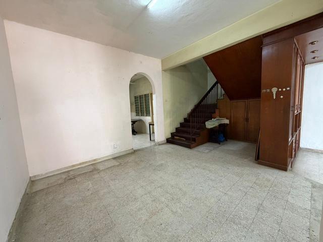 Freehold Kepong Gated Area2 Storey House 22x75 Basic Unit